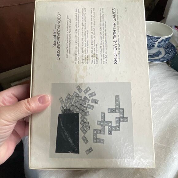 Vintage Scrabble Crossword Dominoes 1975 Selchow & Righter Co. - Picture 4 of 8